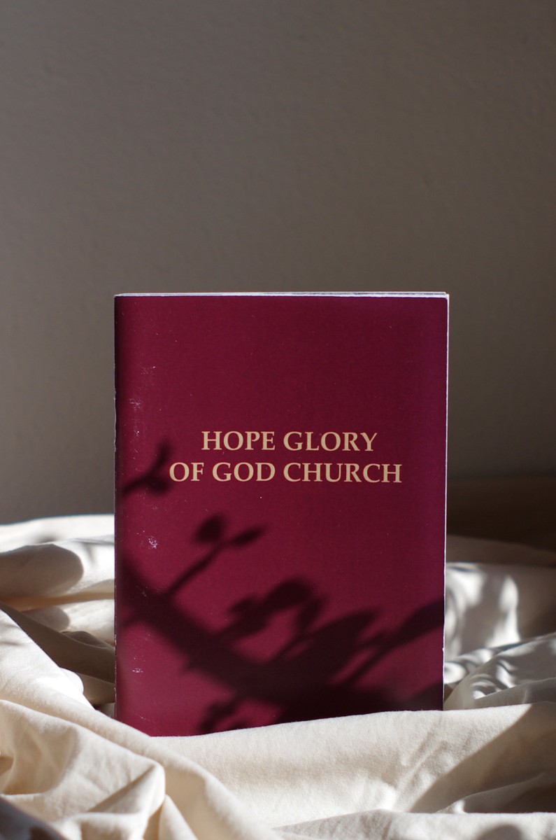 Hope glory of God church - Arnau Sidera Barral