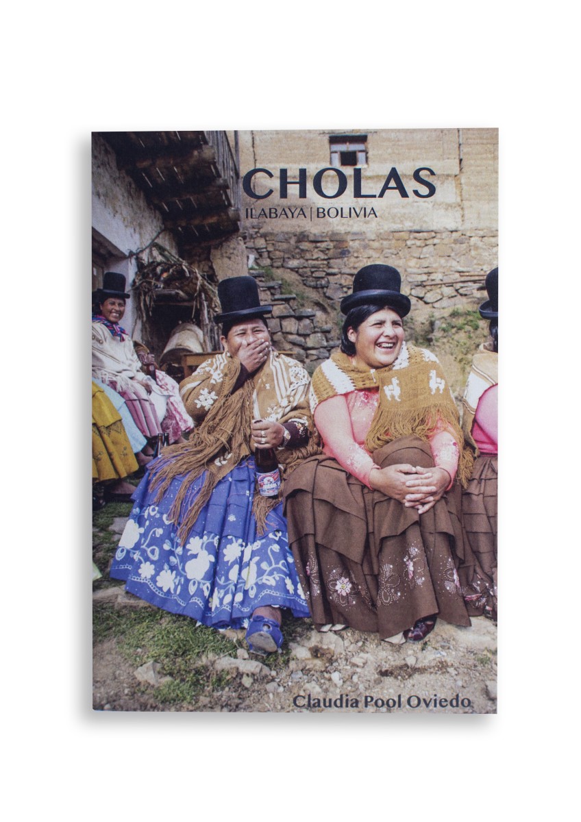 Cholitas - Claudia Pool