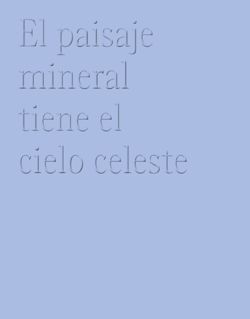 El paisaje mineral tiene el cielo celeste y dos montañas blancas